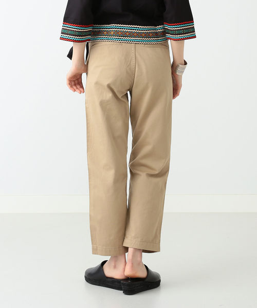 BEAMS BOY(ビームスボーイ)の「BEAMS BOY / NEW アーミーチノ 9分丈(チノパンツ・レディース・カーキ/ネイビー・0/1/2)」の9枚目の写真