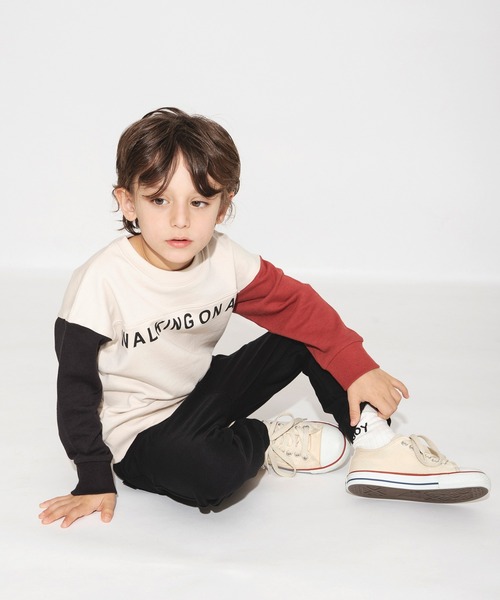 BRANSHES（ブランシェス）の「【クレイジースリーブ】ロゴトレーナー（スウェット・キッズ・アイボリー/サックスブルー・100/90/120/110/130/140/150）」の21枚目の写真