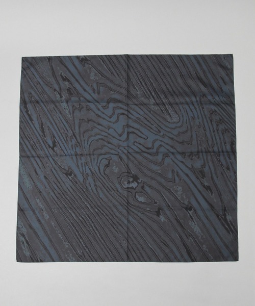 HARE(ハレ)の「ウルシガラスカーフ(HARE)(バンダナ/スカーフ・メンズ・ブラック/ライトブルー・FREE)」の8枚目の写真