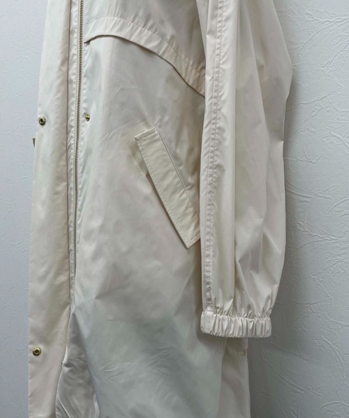 Doux archives（ドゥアルシーヴ）の「コクーンシルエットマウンテンパーカー（ミリタリージャケット・レディース・アイボリー/ブラック/カーキ・FREE）」の13枚目の写真