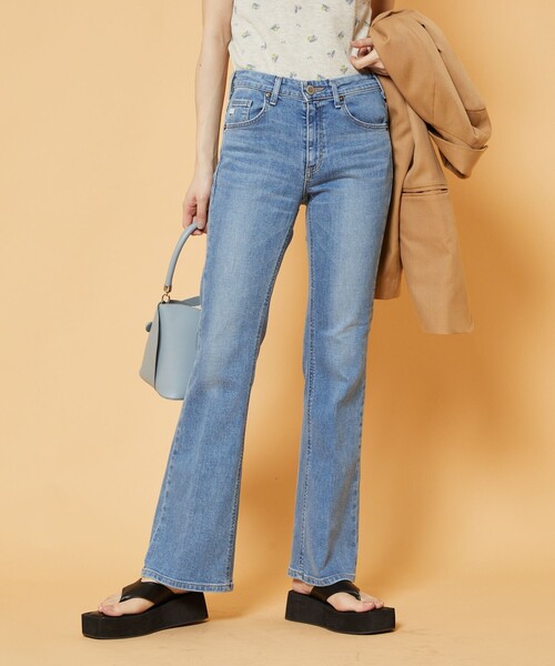 FREAK'S STORE(フリークスストア)の「SOMETHING/サムシング LISA FLARE/リサフレアデニム(デニムパンツ・レディース・ブルー/ネイビー・XS/M/S)」の2枚目の写真
