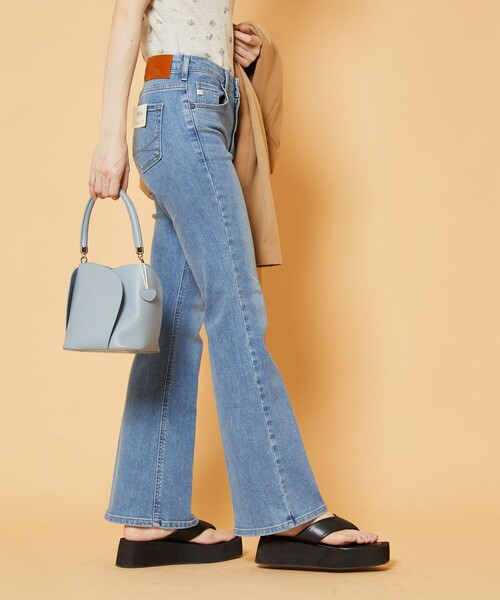 FREAK'S STORE(フリークスストア)の「SOMETHING/サムシング LISA FLARE/リサフレアデニム(デニムパンツ・レディース・ブルー/ネイビー・XS/M/S)」の16枚目の写真