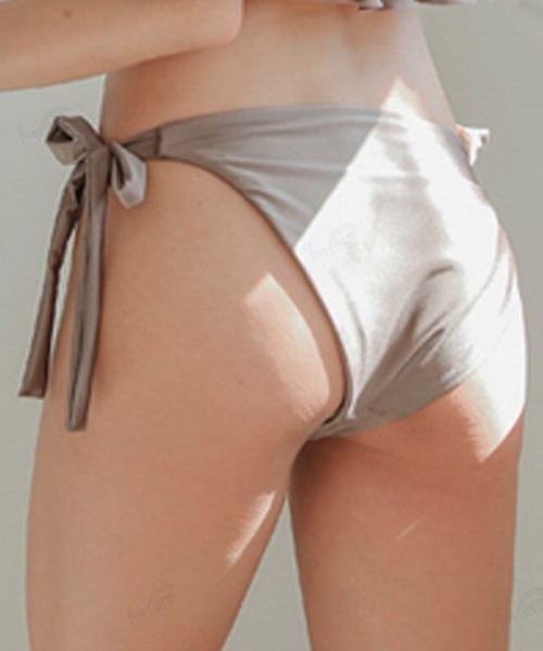 Dalfwin(ダールフィン)の「2022 S/S 春夏 水着 Earth colorオフショルダービキニ×ショートパンツ タンキニセット(水着・レディース・ベージュ/ブラウン/グレー・SMALL/MEDIUM/LARGE)」の15枚目の写真