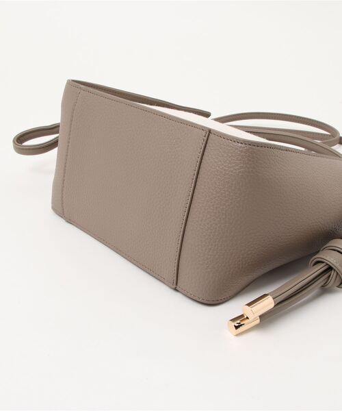 LOWELL things（ロウェル　シングス）の「スクエアファブリックトート（トートバッグ・レディース・ブラウン/グレイッシュベージュ・フリー）」の7枚目の写真