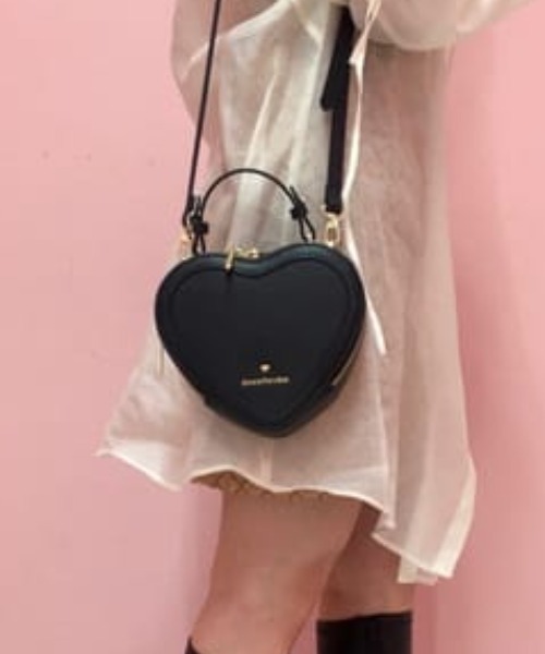 SAMANTHAVEGA(サマンサベガ)の「ハート型バッグ(ショルダーバッグ・レディース・ベージュ/ブラック/フューシャピンク・FREE)」の11枚目の写真