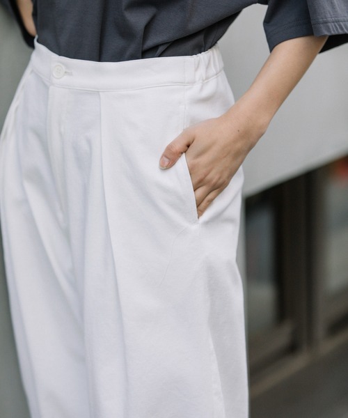 Munich（ミューニック）の「ドライタッチオックスタックワイドパンツ（その他パンツ・レディース・ホワイト/ライトブルー/ブラック/イエロー・S/M/XS）」の12枚目の写真