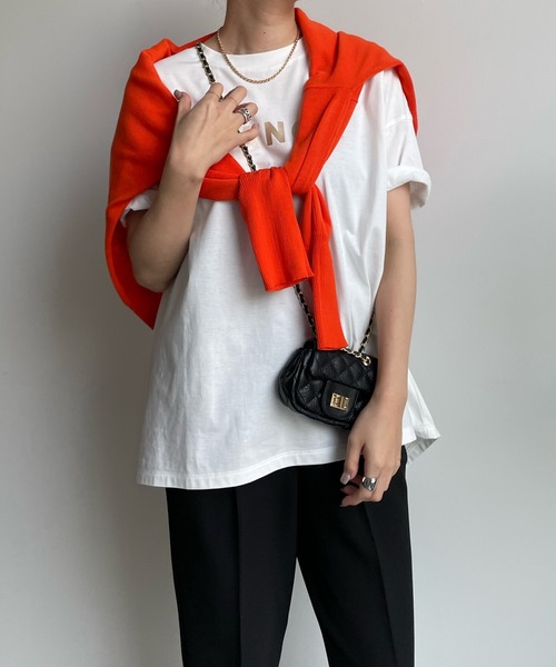 DouDou（ドゥドゥ）の「BLANCA T（Tシャツ/カットソー・レディース・チャコールグレー/オフホワイト/グレイッシュベージュ・FREE）」の17枚目の写真