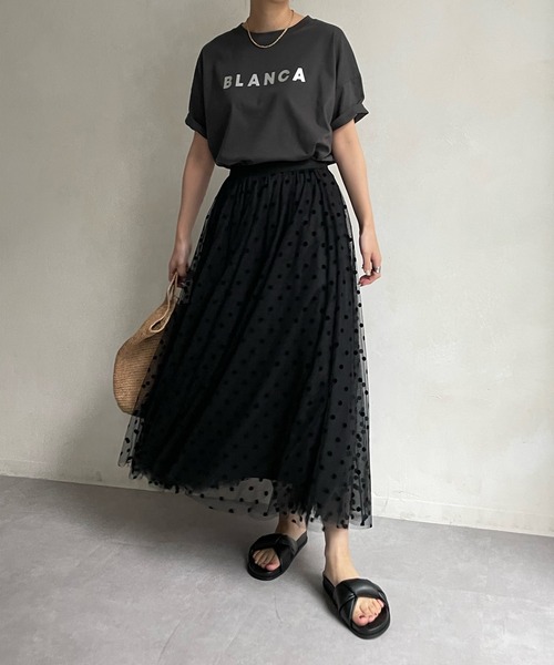 DouDou（ドゥドゥ）の「BLANCA T（Tシャツ/カットソー・レディース・チャコールグレー/オフホワイト/グレイッシュベージュ・FREE）」の4枚目の写真