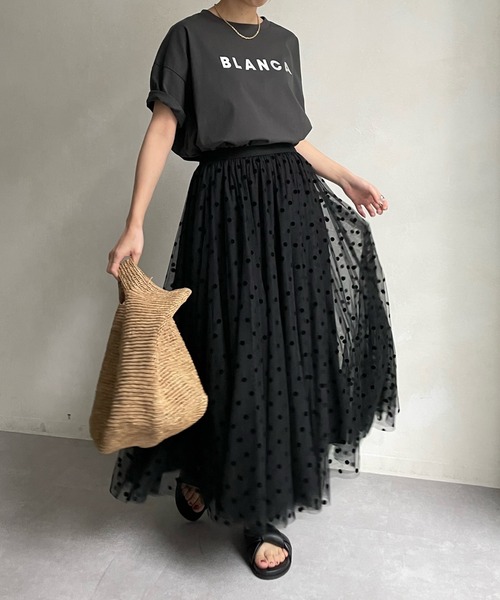 DouDou（ドゥドゥ）の「BLANCA T（Tシャツ/カットソー・レディース・チャコールグレー/オフホワイト/グレイッシュベージュ・FREE）」の5枚目の写真