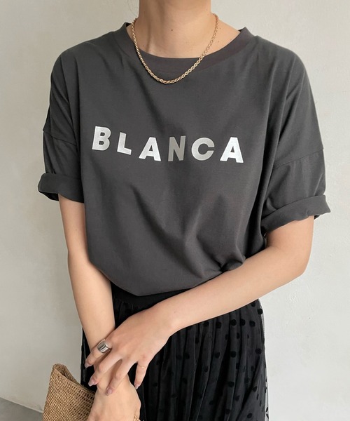 DouDou（ドゥドゥ）の「BLANCA T（Tシャツ/カットソー・レディース・チャコールグレー/オフホワイト/グレイッシュベージュ・FREE）」の13枚目の写真