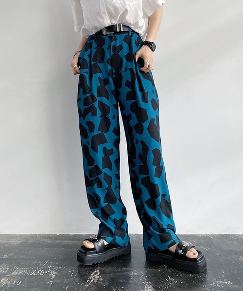 PAGEBOY(ページボーイ)の「ジオメトパターンパンツ(その他パンツ・レディース・ターコイズブルー/ブラック・FREE)」の8枚目の写真