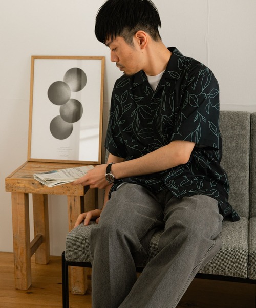 ITEMS URBANRESEARCH（アイテムズ アーバンリサーチ）の「リーフプリント オープンカラー半袖シャツ（シャツ/ブラウス・メンズ・ベージュ/ネイビー/グリーン・MEDIUM/LARGE）」の22枚目の写真