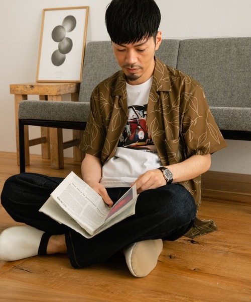 ITEMS URBANRESEARCH（アイテムズ アーバンリサーチ）の「リーフプリント オープンカラー半袖シャツ（シャツ/ブラウス・メンズ・ベージュ/ネイビー/グリーン・MEDIUM/LARGE）」の8枚目の写真