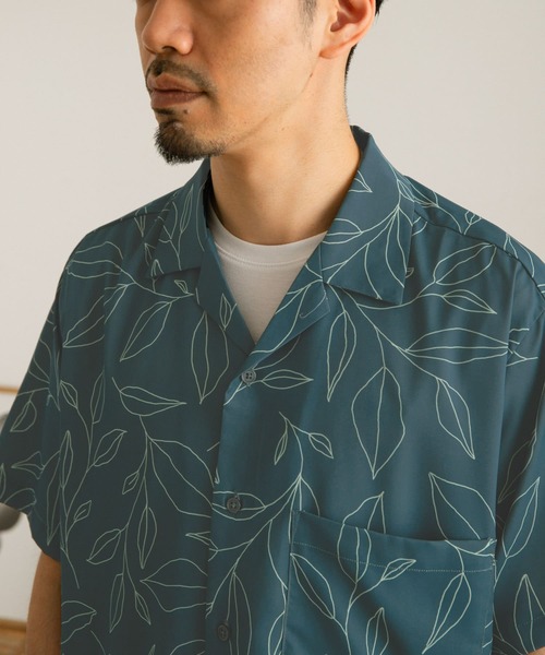 ITEMS URBANRESEARCH（アイテムズ アーバンリサーチ）の「リーフプリント オープンカラー半袖シャツ（シャツ/ブラウス・メンズ・ベージュ/ネイビー/グリーン・MEDIUM/LARGE）」の20枚目の写真