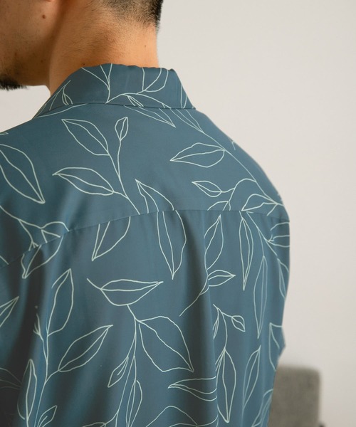 ITEMS URBANRESEARCH（アイテムズ アーバンリサーチ）の「リーフプリント オープンカラー半袖シャツ（シャツ/ブラウス・メンズ・ベージュ/ネイビー/グリーン・MEDIUM/LARGE）」の13枚目の写真