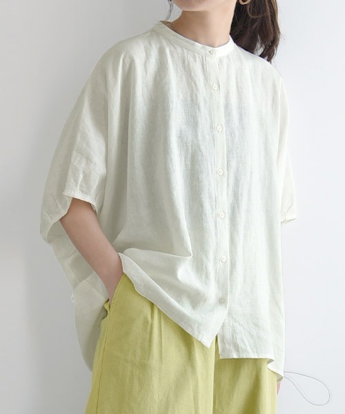 and it_(アンドイット)の「バンドカラードルマンブラウス(シャツ/ブラウス・レディース・アイボリー/ストライプ/チェック・M-L)」の2枚目の写真