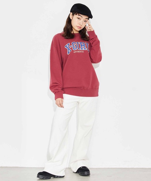 X-girl（エックスガール）の「COLLEGE LOGO CREW SWEAT TOP（スウェット・レディース・ネイビー/バーガンディー/チャコール・S/M/L/XL）」の17枚目の写真