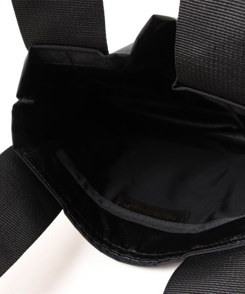 THEATRE PRODUCTS(シアタープロダクツ)の「<<京都店+WEB限定>>【THEATRE PRODUCTS】ジャガードテープバッグS(トートバッグ・レディース・グレー/ブラック・FREE)」の5枚目の写真