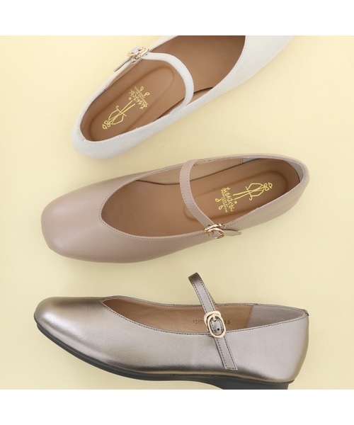 あしながおじさん(アシナガオジサン)の「ストラップシューズ 1310187(パンプス・レディース・ブラック/ブロンズ/グレイッシュベージュ/プラチナム/ガンメタ/ナチュラル/ワイン/アンティークゴールド/マルチ・23.5cm/24.5cm/23.0cm/24.0cm/22.5cm)」の2枚目の写真