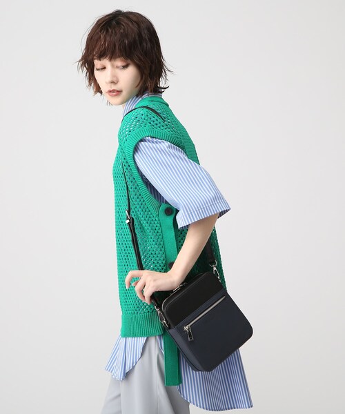 tk.TAKEO KIKUCHI（ティーケータケオキクチ）の「◆バイカラースクエアボックスショルダーバッグ（ショルダーバッグ・レディース・ブラック系/ブラック系4/ベージュ系4・00）」の12枚目の写真