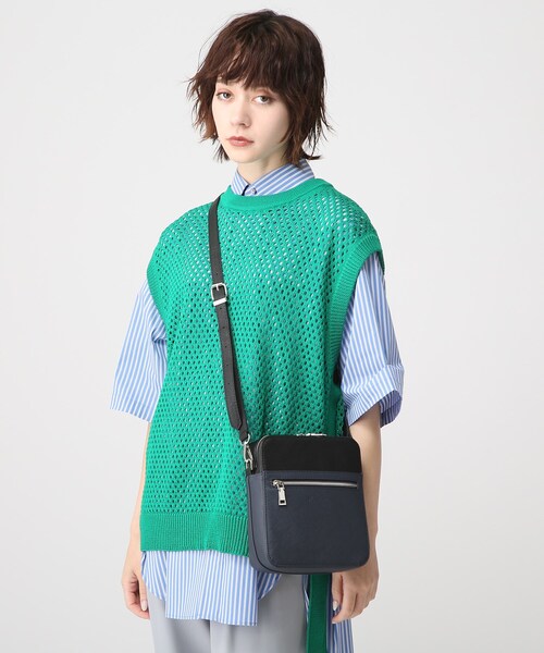 tk.TAKEO KIKUCHI（ティーケータケオキクチ）の「◆バイカラースクエアボックスショルダーバッグ（ショルダーバッグ・レディース・ブラック系/ブラック系4/ベージュ系4・00）」の13枚目の写真