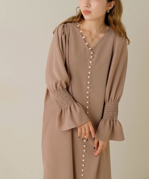 Bab（バブ）の「エニーボタンワンピース（ワンピース・レディース・チャコールグレー/パープル/アイボリー/モカ・M）」の3枚目の写真