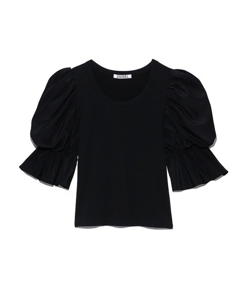 SNIDEL(スナイデル)の「ボリュームショルダーカットTOPS(Tシャツ/カットソー・レディース・ホワイト/ブラック/ラベンダー・FREE)」の17枚目の写真