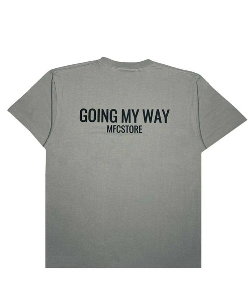 MFC STORE(エムエフシーストア)の「MFC STORE GOING MY WAY S/S TEE(Tシャツ/カットソー・メンズ・チャコールグレー/ブラック/ホワイト・XL/S/L/XXL/M)」の1枚目の写真