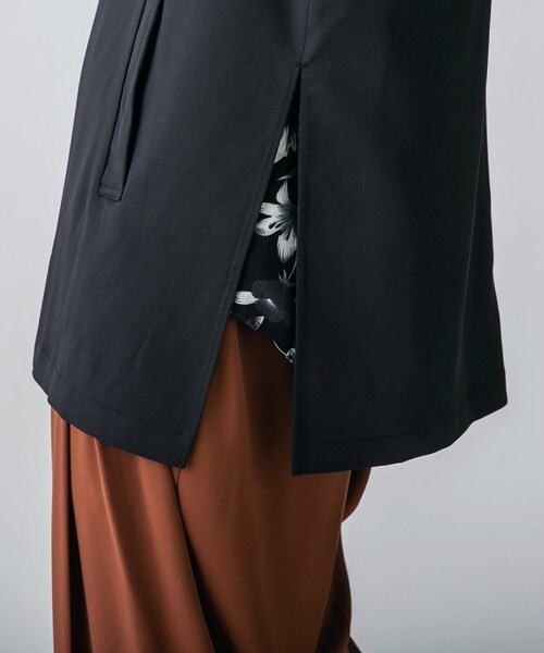 tk.TAKEO KIKUCHI（ティーケータケオキクチ）の「◆ベルテッドノースリーブジャケット（ユニセックスアイテム）（ベスト・メンズ・ブラック/ブルー・66/88）」の13枚目の写真