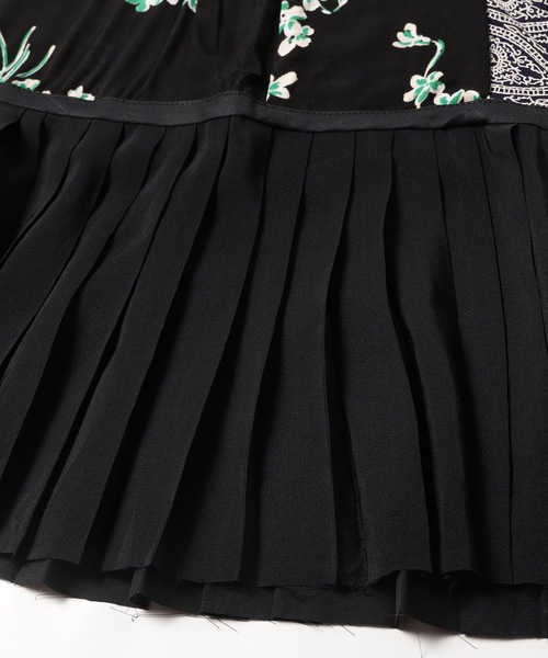 YEAH RIGHT!!(イェーライト)の「TIERED L/S T OP(ワンピース・レディース・チャコール・00)」の10枚目の写真