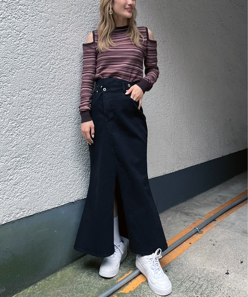 SPIRALGIRL(スパイラルガール)の「オープンショルダーマルチボーダーニット(ニット/セーター・レディース・ベージュ系/ブラック系/ブラウン系・FREE)」の9枚目の写真