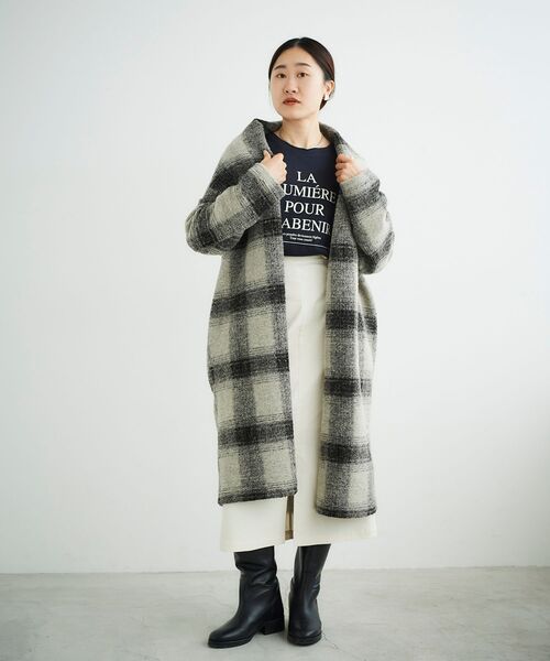 le.coeur blanc(ルクールブラン)の「シャンブレーコーデュロイストレートスカート(スカート・レディース・ネイビー/オフホワイト・38/36)」の21枚目の写真