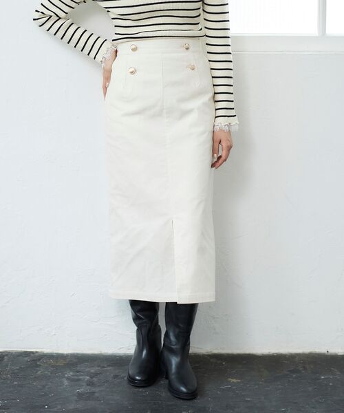 le.coeur blanc(ルクールブラン)の「シャンブレーコーデュロイストレートスカート(スカート・レディース・ネイビー/オフホワイト・38/36)」の22枚目の写真