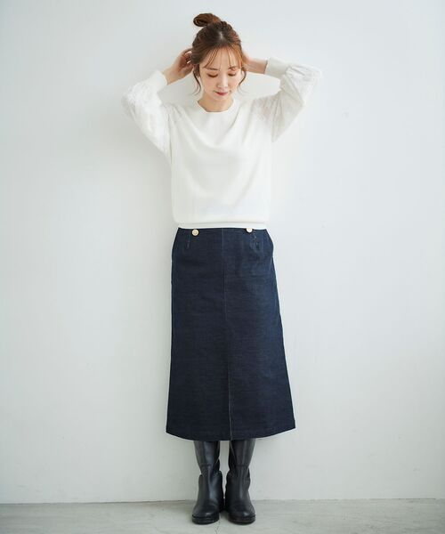 le.coeur blanc(ルクールブラン)の「シャンブレーコーデュロイストレートスカート(スカート・レディース・ネイビー/オフホワイト・38/36)」の8枚目の写真