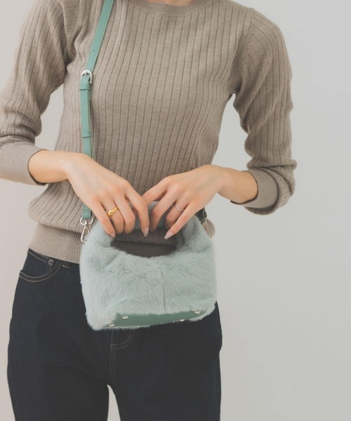 プチワンハンドルフェイクファーバッグ