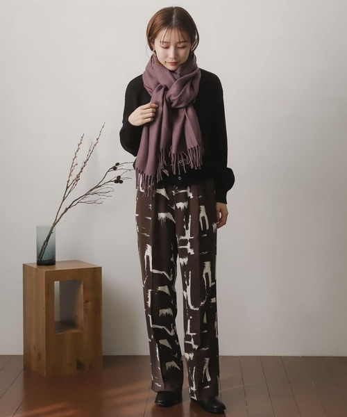 SENSE OF PLACE by URBAN RESEARCH（センスオブプレイスバイアーバンリサーチ）の「『ユニセックス』無地ストール（マフラー・レディース・ピンク/イエロー/ライトベージュ/ブルー/グリーン系その他/アイボリー/パープル/オレンジ/ブラック/グリーン・ONE）」の14枚目の写真