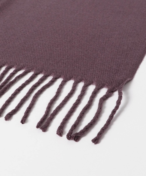 SENSE OF PLACE by URBAN RESEARCH（センスオブプレイスバイアーバンリサーチ）の「『ユニセックス』無地ストール（マフラー・レディース・ピンク/イエロー/ライトベージュ/ブルー/グリーン系その他/アイボリー/パープル/オレンジ/ブラック/グリーン・ONE）」の15枚目の写真