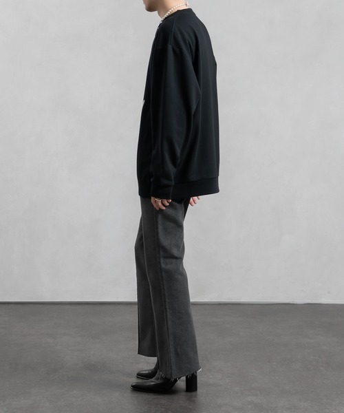 Adoon plain(アドーンプレーン)の「【Adoon plain】フラワープリントルーズスウェット(スウェット・メンズ・オフホワイト/ブラック・MEDIUM/LARGE)」の15枚目の写真