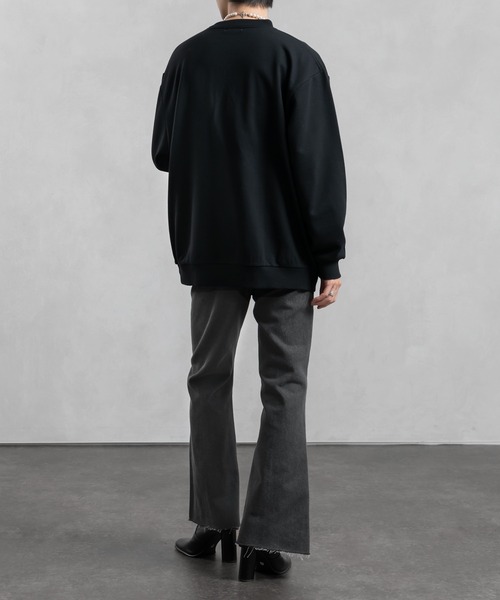 Adoon plain(アドーンプレーン)の「【Adoon plain】フラワープリントルーズスウェット(スウェット・メンズ・オフホワイト/ブラック・MEDIUM/LARGE)」の16枚目の写真