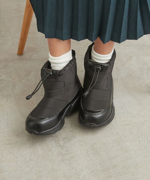 coen（コーエン）の「キルトシューズ（ブーツ・キッズ・ブラック/ベージュ・19cm/18cm/21cm/20cm/23cm/22cm）」の3枚目の写真