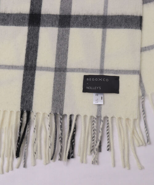 NOLLEY’S Sophi（ノーリーズソフィ）の「【BEGG＆CO/ベグアンドコー】≪別注≫チェックストール（ストール/ショール・レディース・ホワイト系その他2/パープル系その他2/ブルー系その他2・FREE）」の4枚目の写真