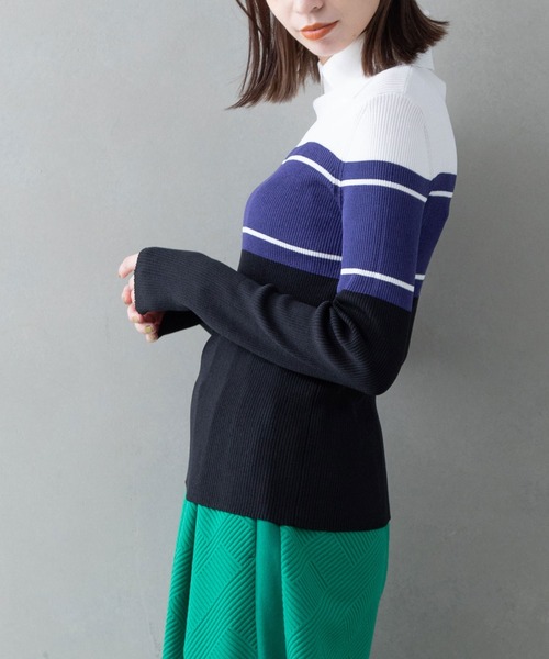 MARECHAL TERRE(マルシャルテル)の「カラーブロックポロニット(ニット/セーター・レディース・ネイビー/オレンジ/ブルー/オフホワイト・MEDIUM)」の21枚目の写真