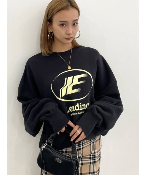 EMODA（エモダ）の「エンブレムモチーフスウェット（スウェット・レディース・ホワイト/ブラック/グレー/ブルー・FREE）」の13枚目の写真