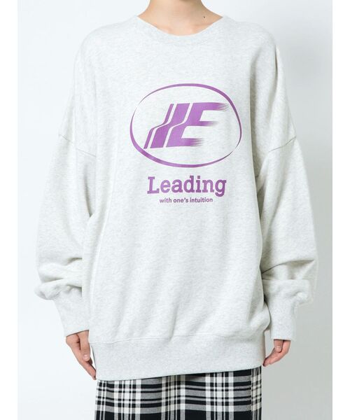 EMODA（エモダ）の「エンブレムモチーフスウェット（スウェット・レディース・ホワイト/ブラック/グレー/ブルー・FREE）」の18枚目の写真