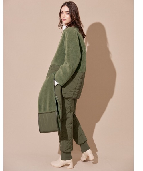 ALEXIA STAM(アリシアスタン)の「Collarless Padded Coat With Scarf /マフラー&ボアコート(ノーカラーコート・レディース・カーキ/ベージュ・FREE)」の21枚目の写真