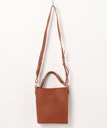 Isn't She?（イズントシー）の「スクエアショルダーミニバッグ（ハンドバッグ）」