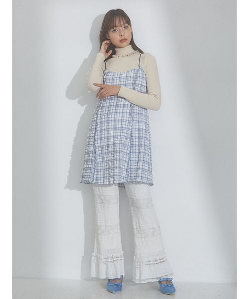 merry jenny(メリージェニー)の「リボンストラップパンプス(パンプス・レディース・ブラック/ライトブルー/ライトベージュ・MEDIUM/LARGE)」の12枚目の写真