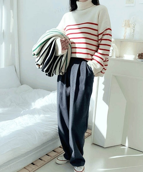 Dalfwin（ダールフィン）の「2022 AW 秋冬 韓国ファッション ニット レディース　ボーダー柄タートルネックニット　セーター ニットトップス ボーダーニット オーバーサイズ（ニット/セーター・レディース・レッド系/アイボリー系/グリーン系/ブラック×ホワイト・FREE）」の20枚目の写真