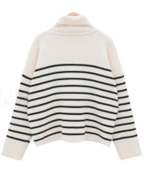 Dalfwin（ダールフィン）の「2022 AW 秋冬 韓国ファッション ニット レディース　ボーダー柄タートルネックニット　セーター ニットトップス ボーダーニット オーバーサイズ（ニット/セーター・レディース・レッド系/アイボリー系/グリーン系/ブラック×ホワイト・FREE）」の11枚目の写真