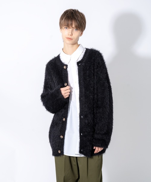 ONCILY(オンシェリー)の「FEATHER YARN CARDIGAN / フェザーヤーンカーディガン(カーディガン/ボレロ・メンズ・ブラック/ライトグリーン/グレー・MEDIUM/LARGE)」の11枚目の写真